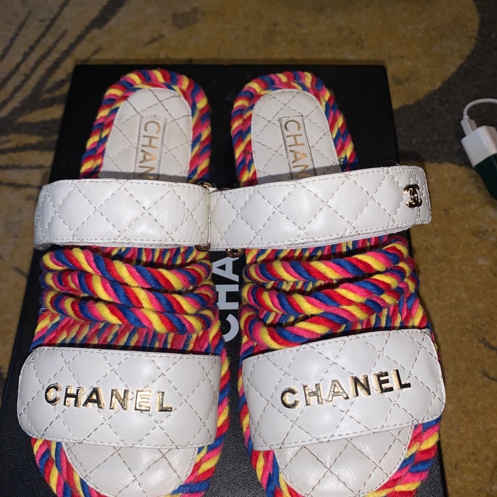 Chanel rope sandals size 40 (womens
8) wore 2x ... too small.. GREAT COND!